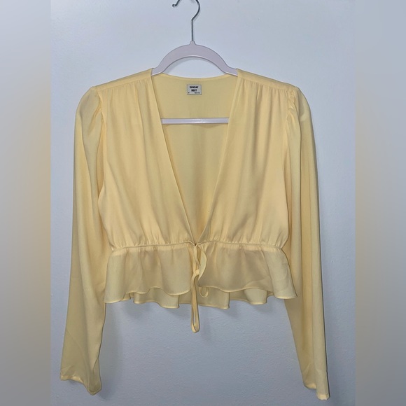 Sunday best small blouse - Picture 1 of 3